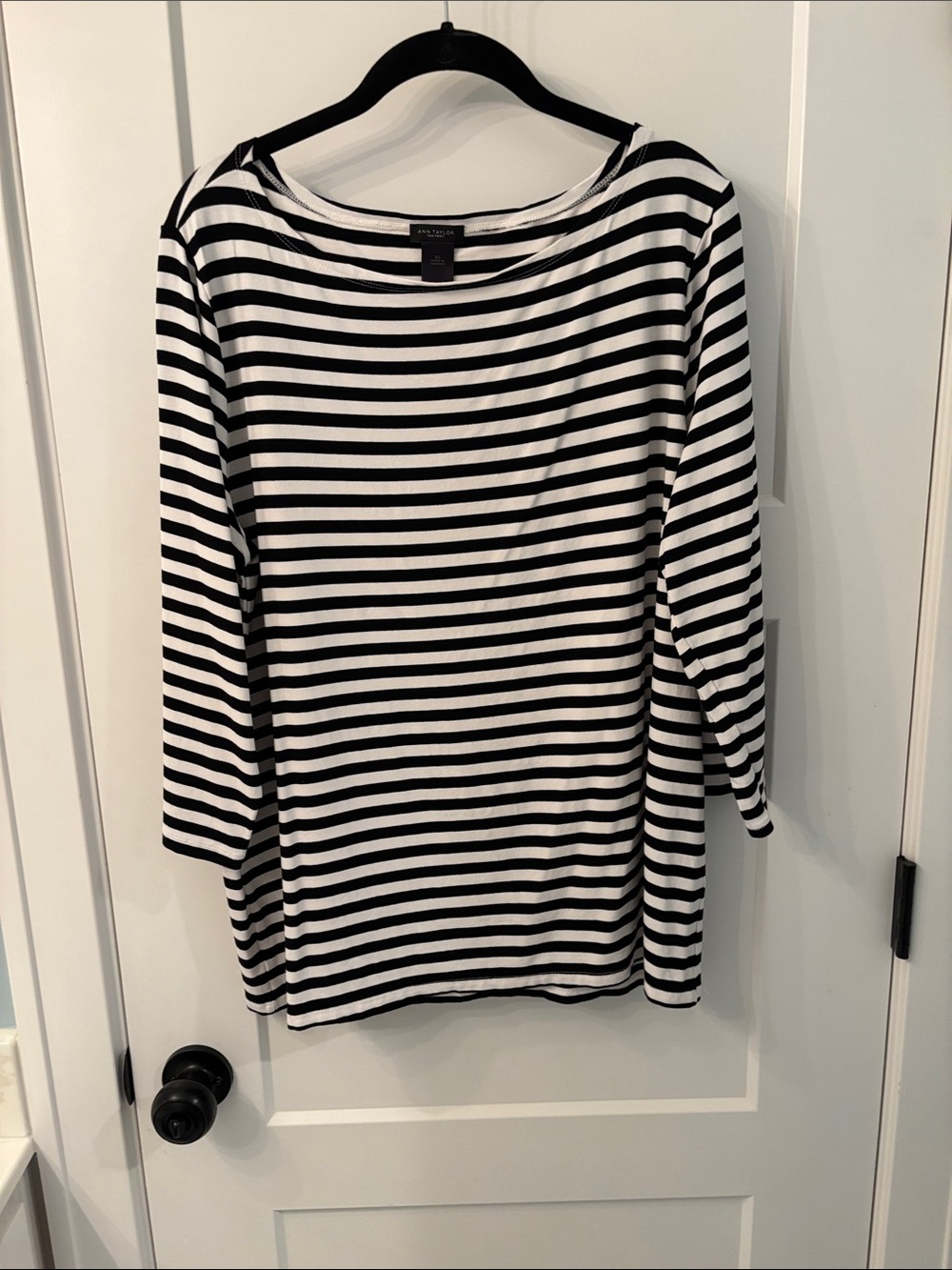 Ann Taylor Black and White Striped Boatneck Long Sleeve Top